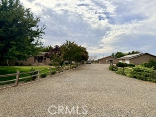 609 S Miller, Le Grand, CA 95333