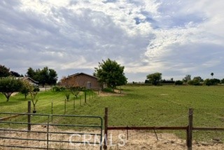 609 S Miller, Le Grand, CA 95333