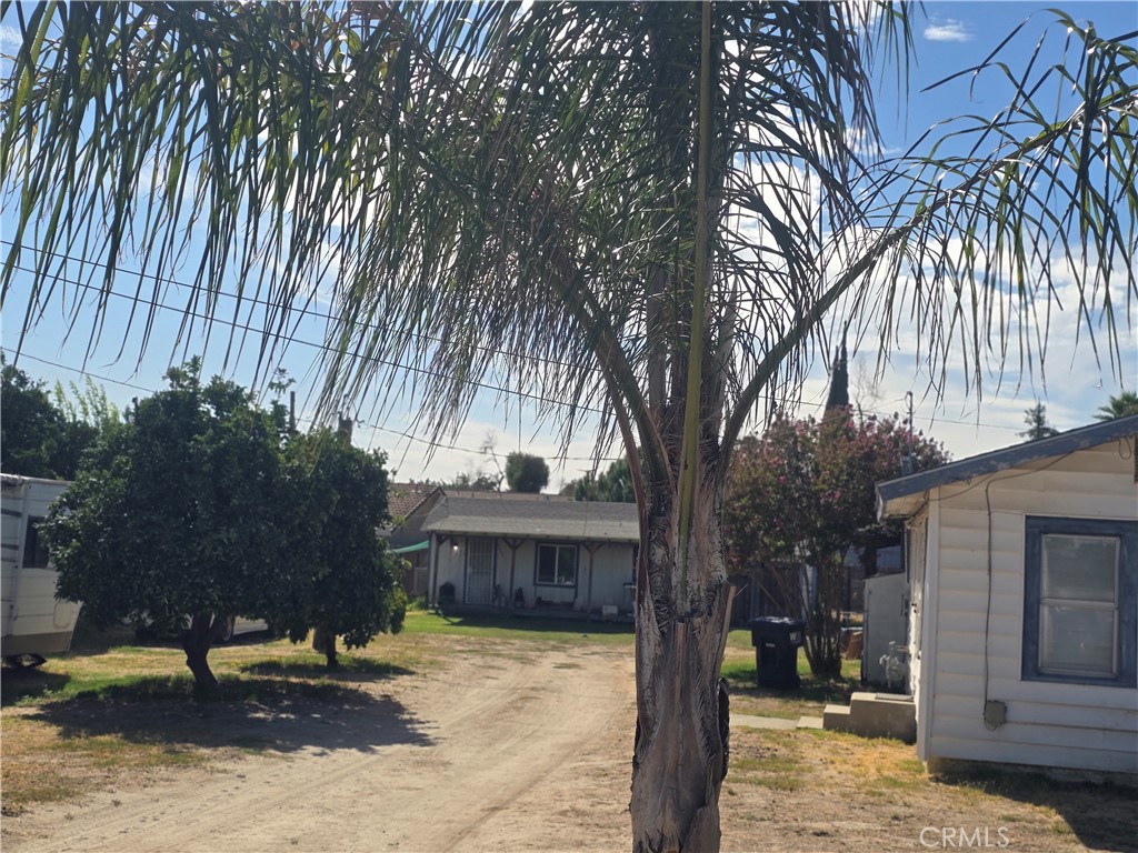 6805 California, Winton, CA 95388