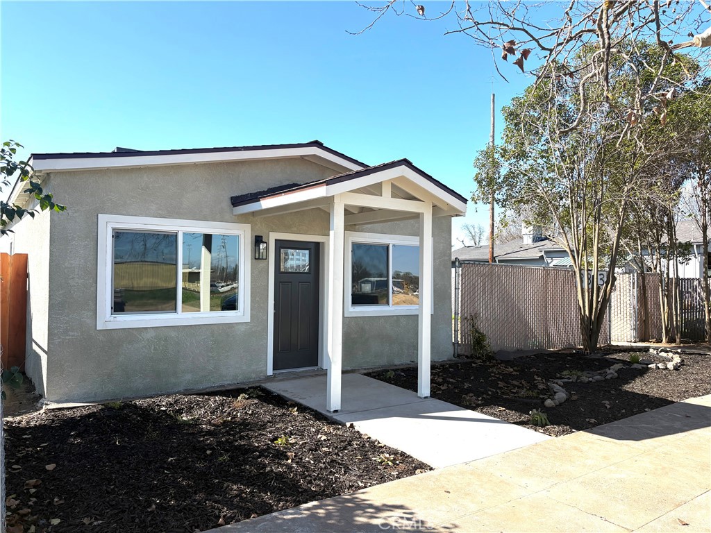 3883 Santa Fe, Le Grand, CA 95333