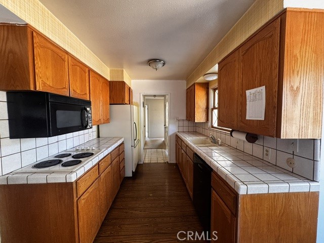 2121 Almondwood, Merced, CA 95340