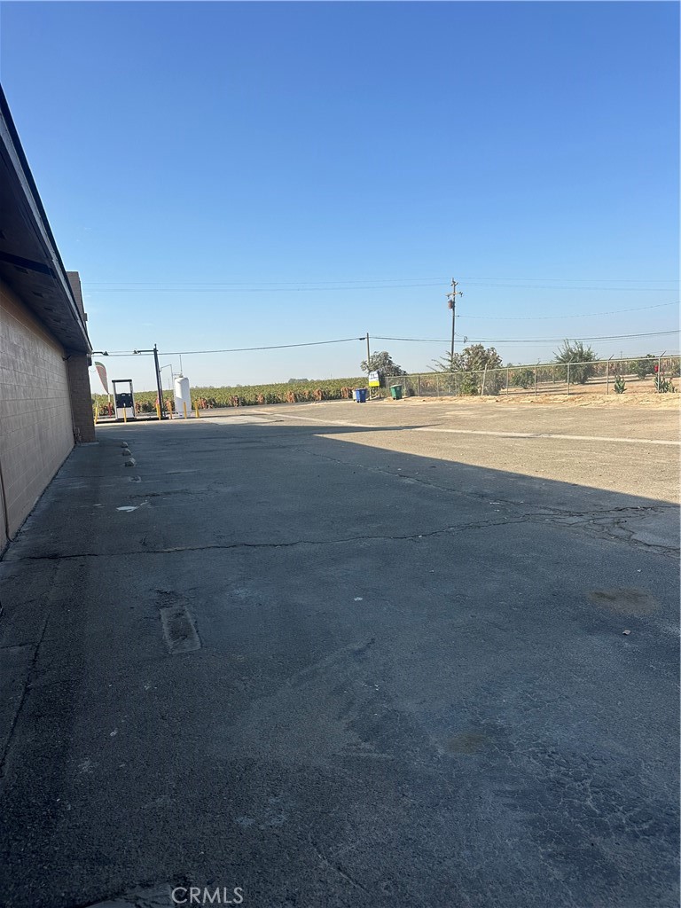 3126 W Elkhorn, Caruthers, CA 93609