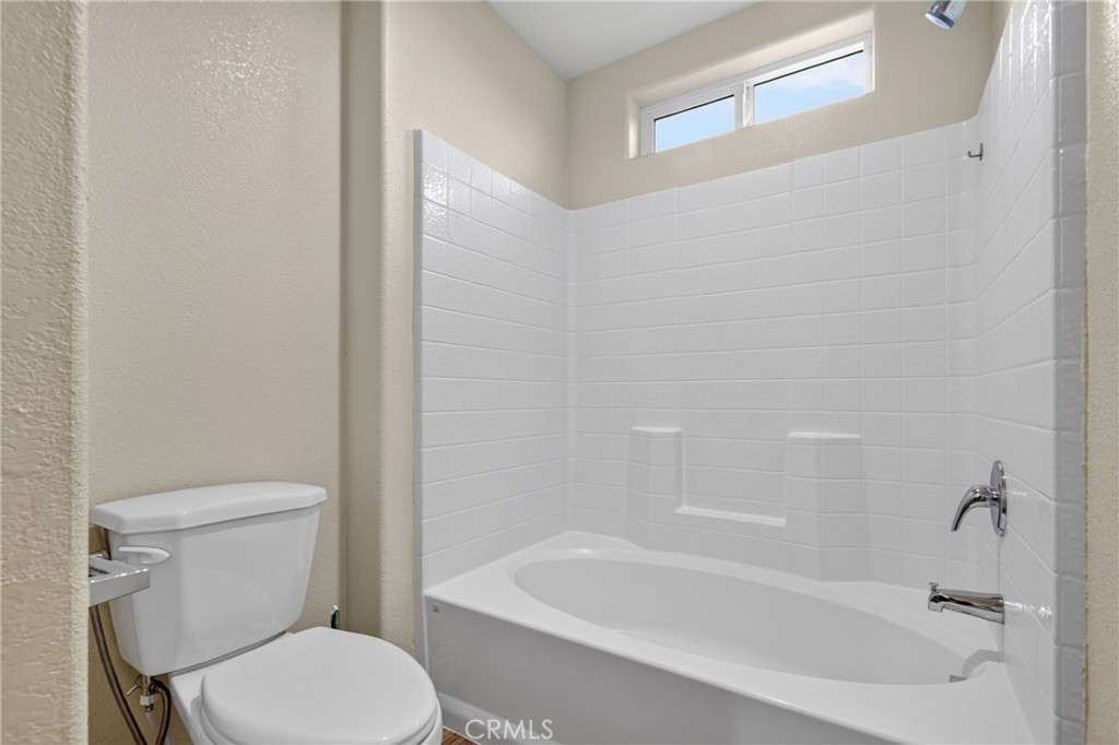 1338 Hermosa, Merced, CA 95348