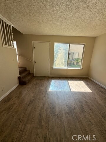 940 K, Merced, CA 95341