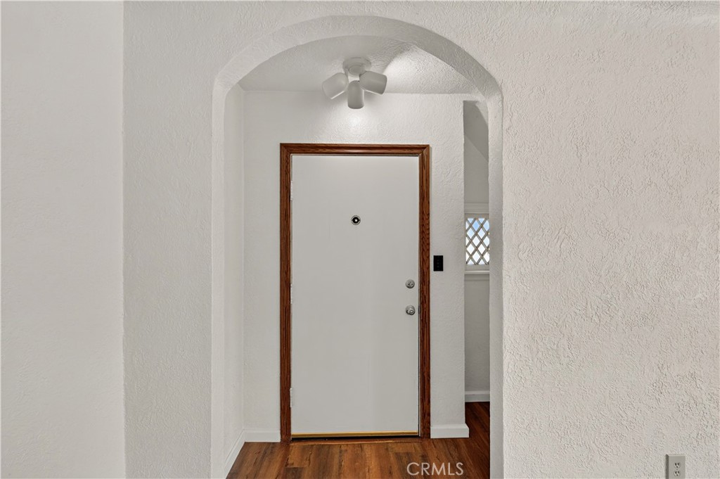 91 6th, Gustine, CA 95322