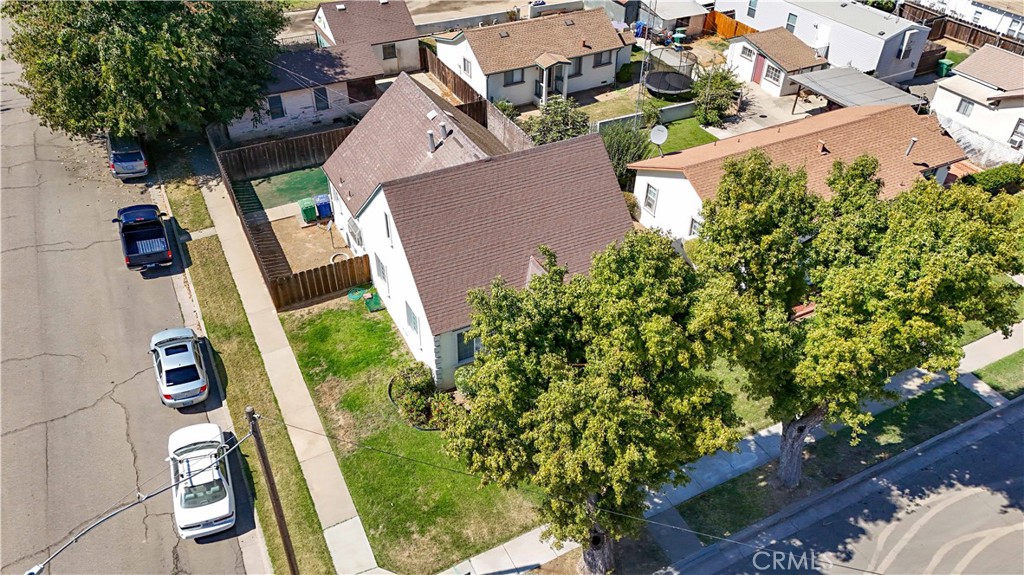 91 6th, Gustine, CA 95322
