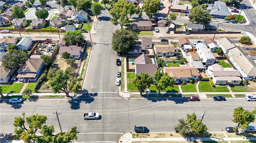 91 6th, Gustine, CA 95322