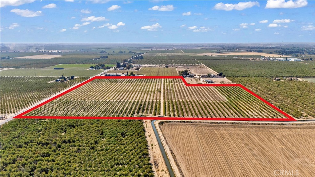 14806 Peach Ave, Livingston, CA 95334