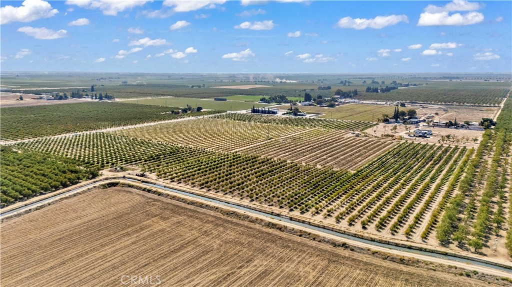 14806 Peach Ave, Livingston, CA 95334