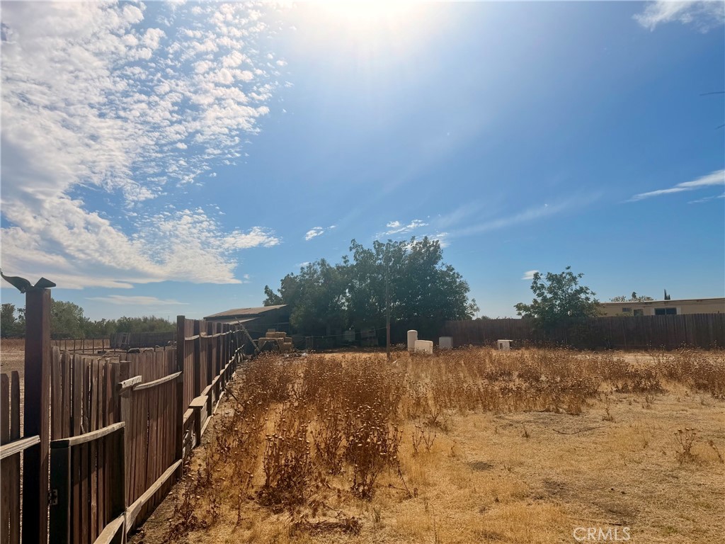 629 Santa Fe, Le Grand, CA 95333