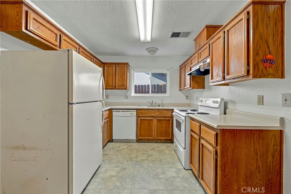 746 Marian Ct, Merced, CA 95341