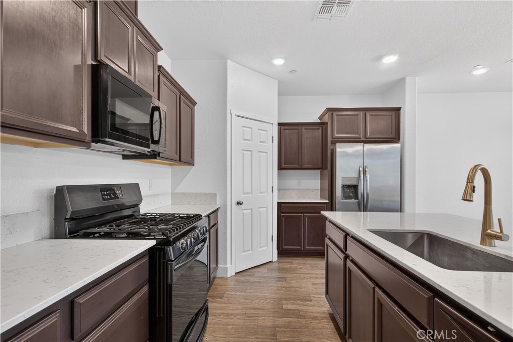 2343 Explorador, Merced, CA 95340