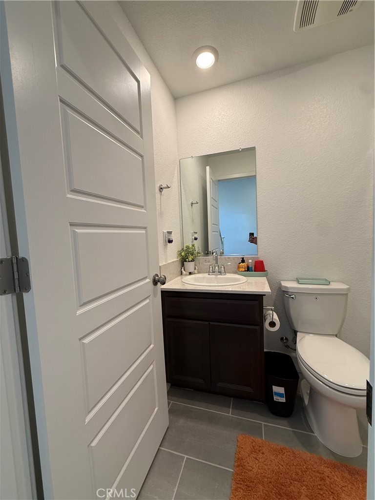 2413 Explorador, Merced, CA 95340