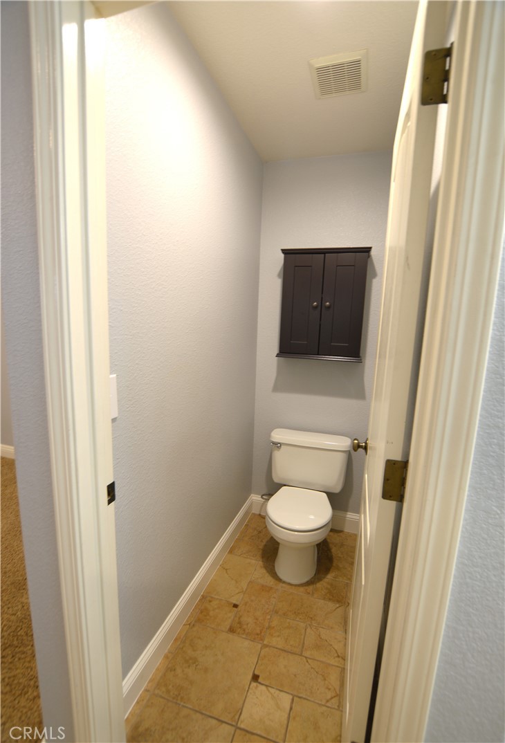 384 E Manzanita Dr, Atwater, CA 95301