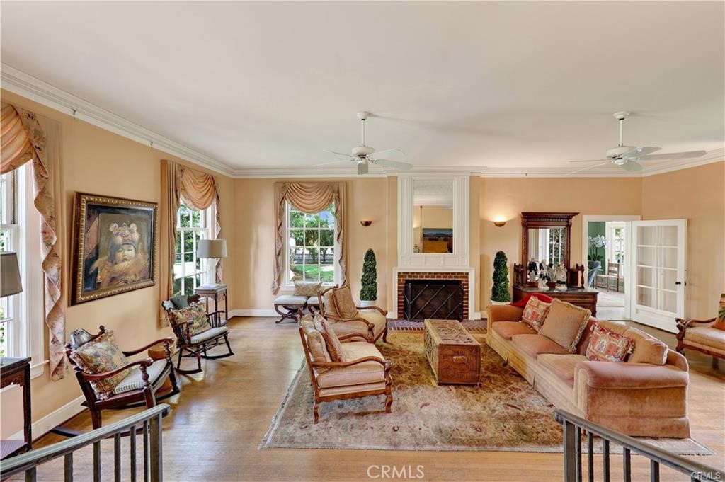 575 Bear Creek Dr, Merced, CA 95348