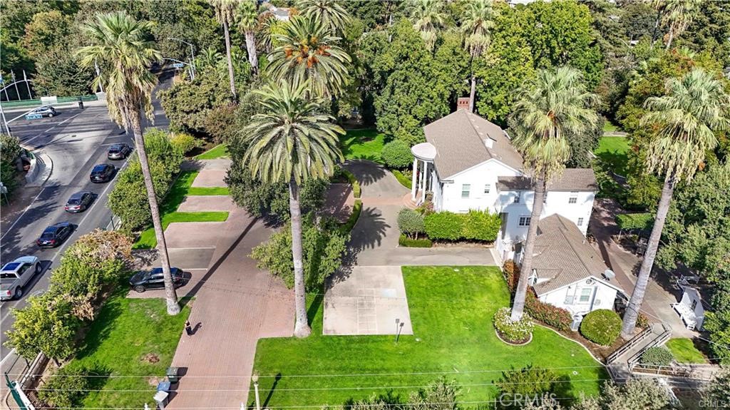 575 Bear Creek Dr, Merced, CA 95348
