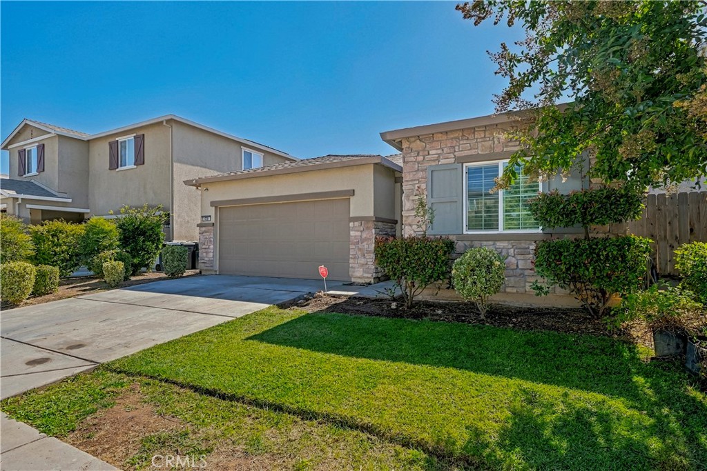 638 Phelps Dr, Merced, CA 95348