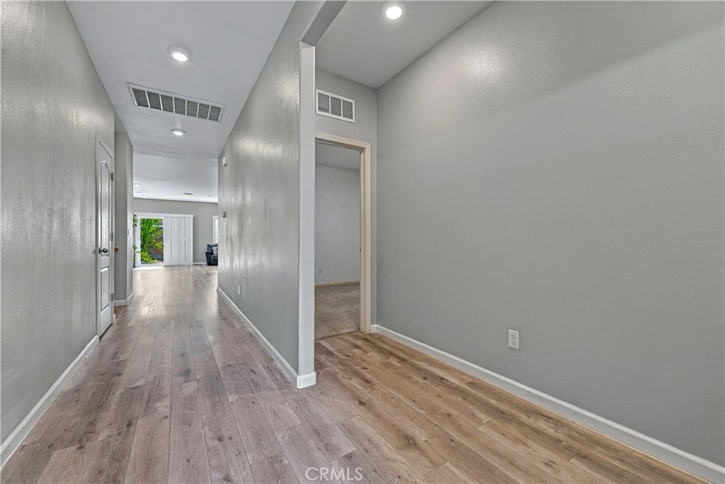 638 Phelps Dr, Merced, CA 95348