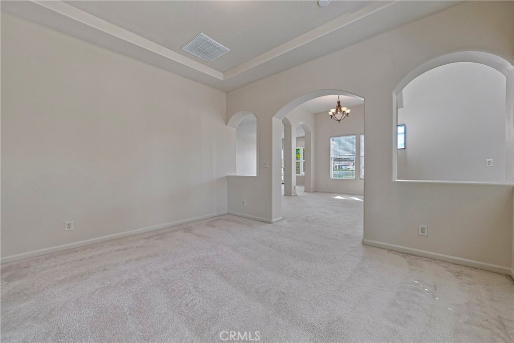 8185 Lake Shore, Chowchilla, CA 93610