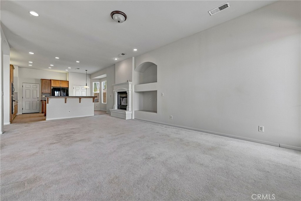 8185 Lake Shore, Chowchilla, CA 93610