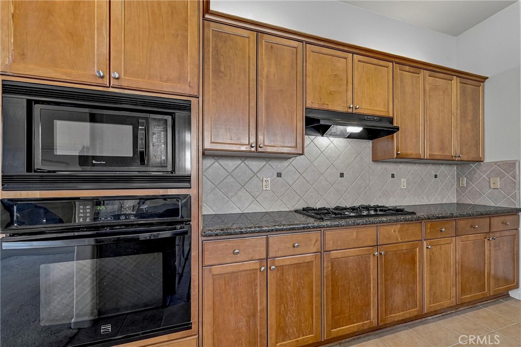 8185 Lake Shore, Chowchilla, CA 93610