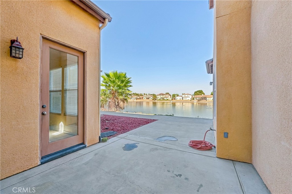 8185 Lake Shore, Chowchilla, CA 93610