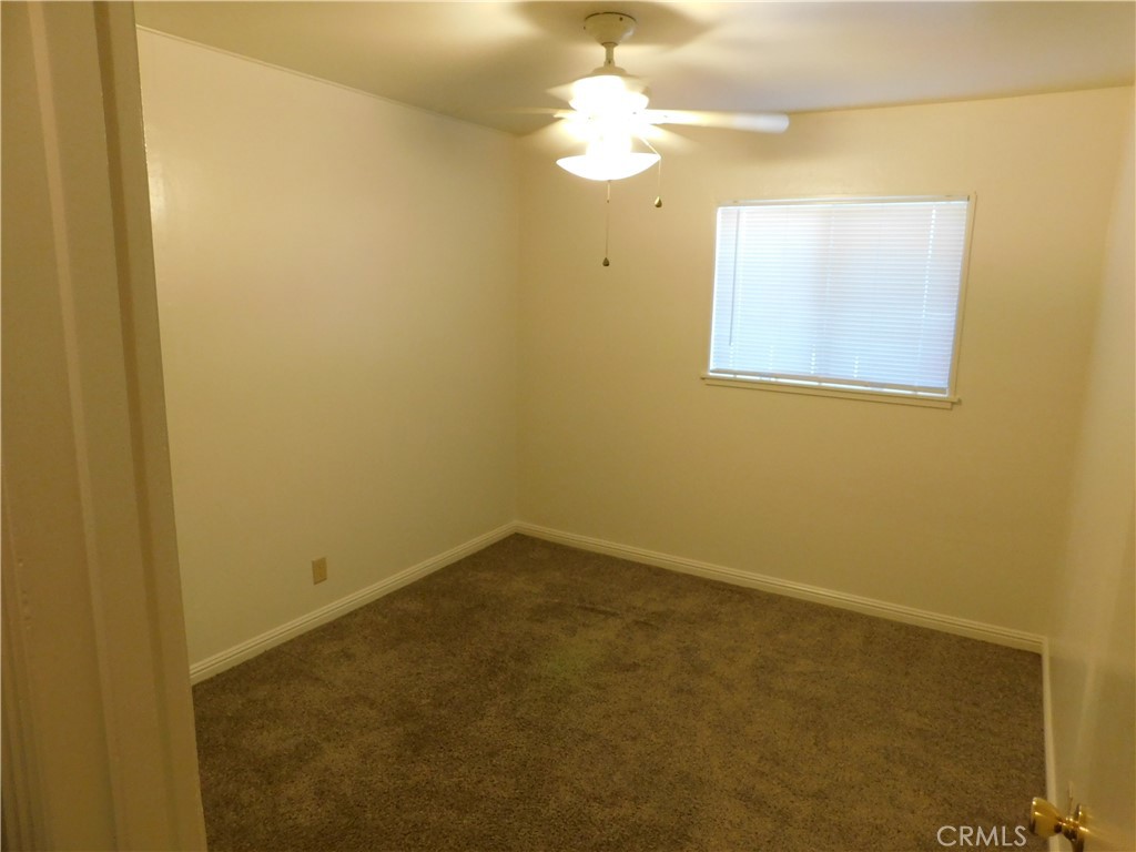 1253 W 11th St, Merced, CA 95341