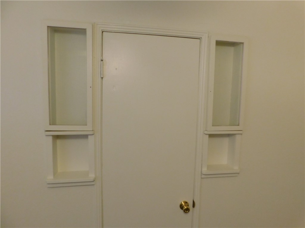 1253 W 11th St, Merced, CA 95341