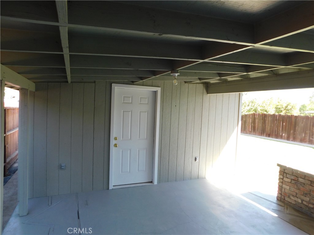 1253 W 11th St, Merced, CA 95341