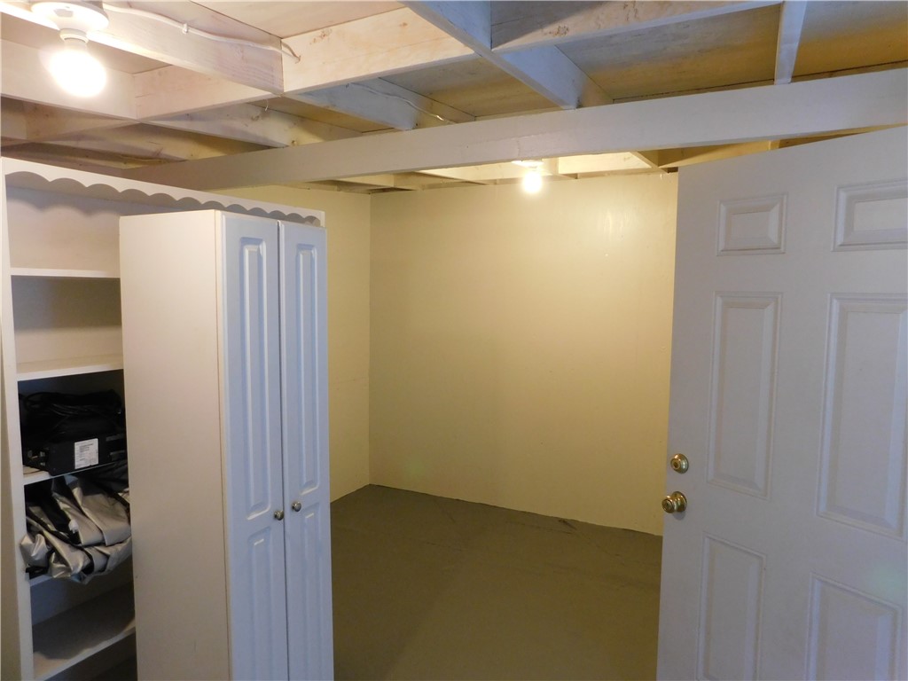 1253 W 11th St, Merced, CA 95341