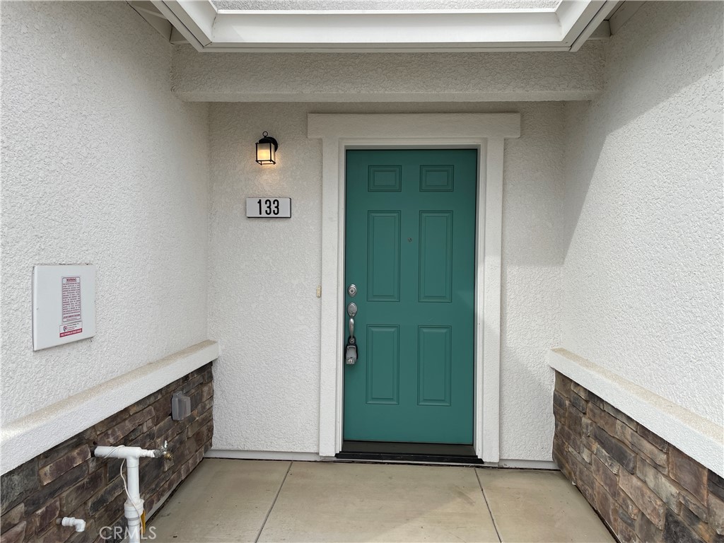 133 Wonderland Trail Ln, Merced, CA 95341