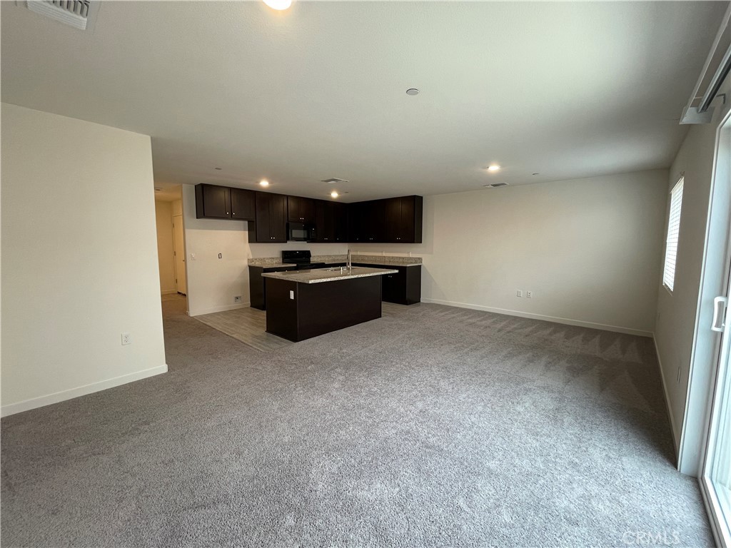 133 Wonderland Trail Ln, Merced, CA 95341