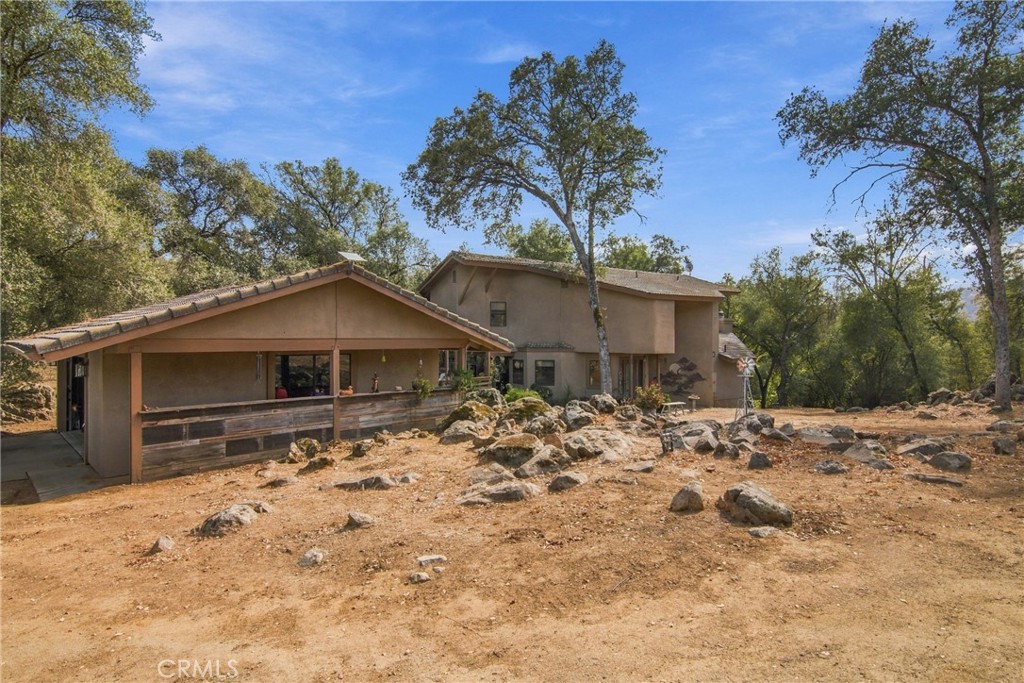 5552 Bear Creek Dr, Catheys Valley, CA 95306