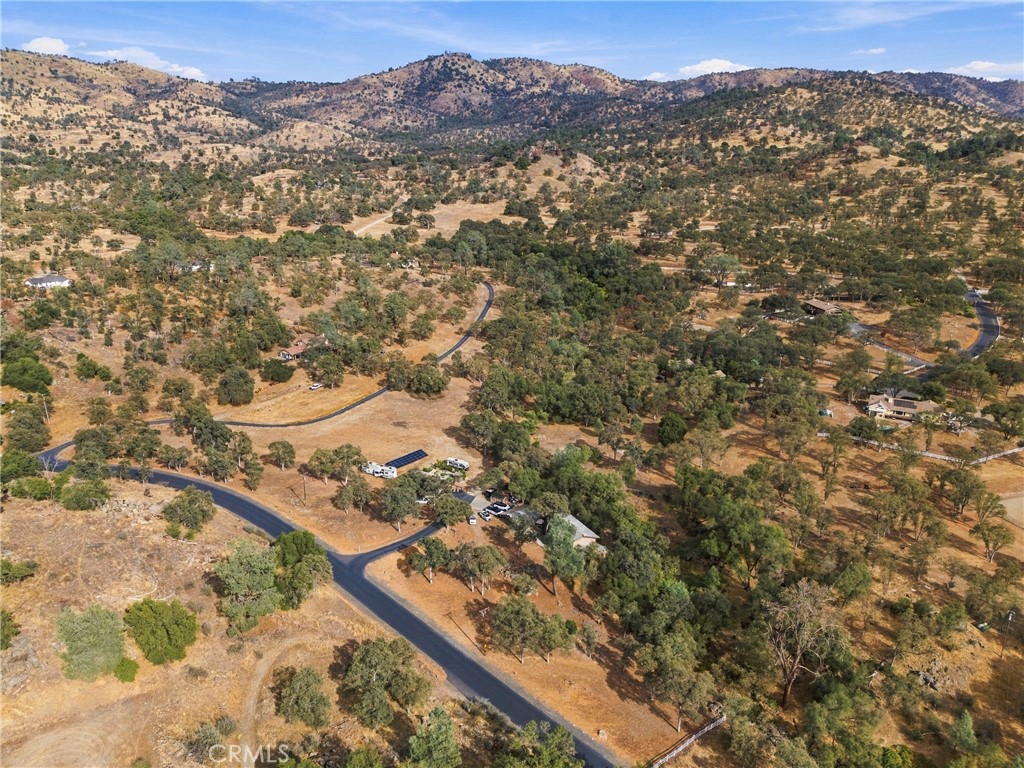 5552 Bear Creek Dr, Catheys Valley, CA 95306