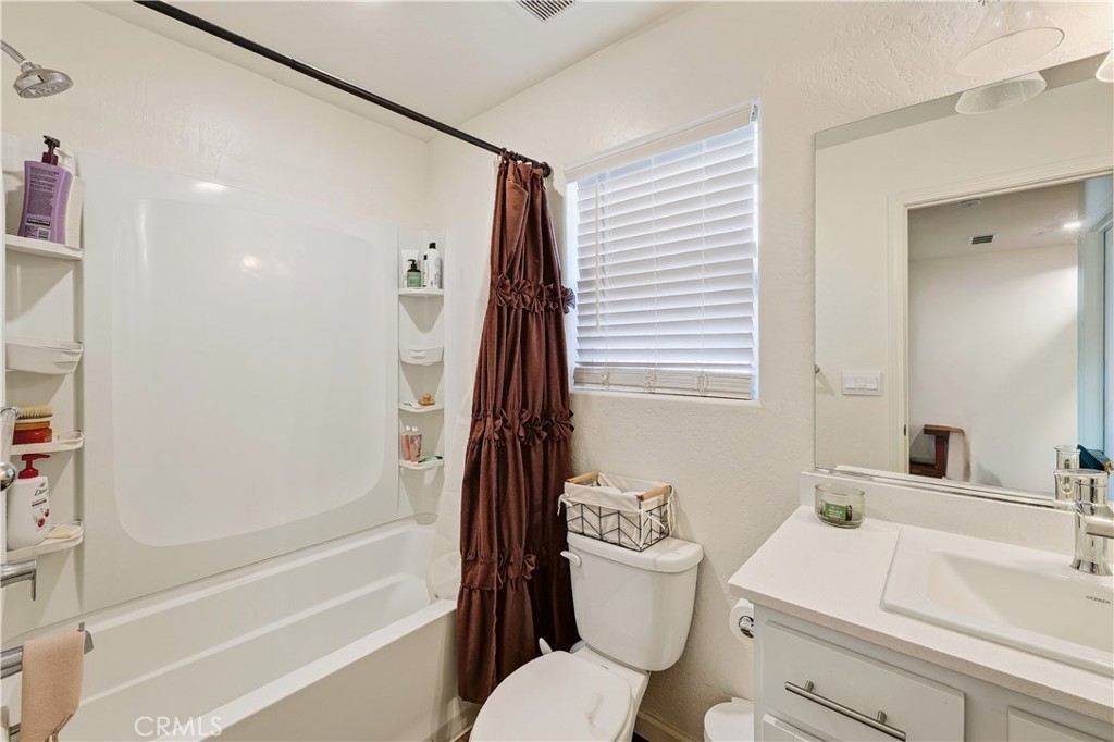 209 Grand View Ct, Merced, CA 95341