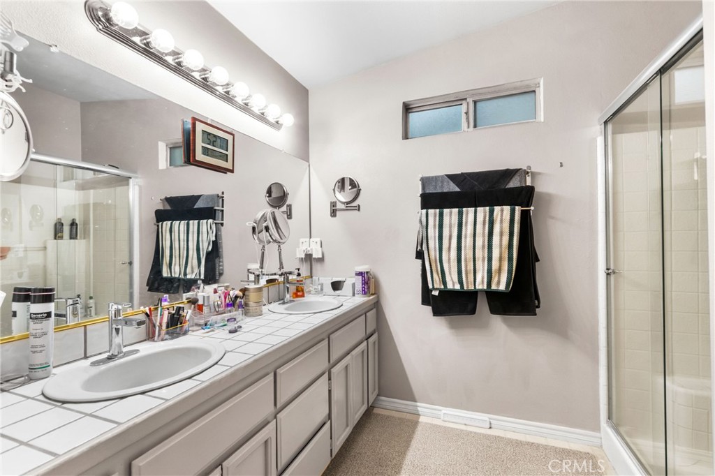 2814 Village Ct, Merced, CA 95348