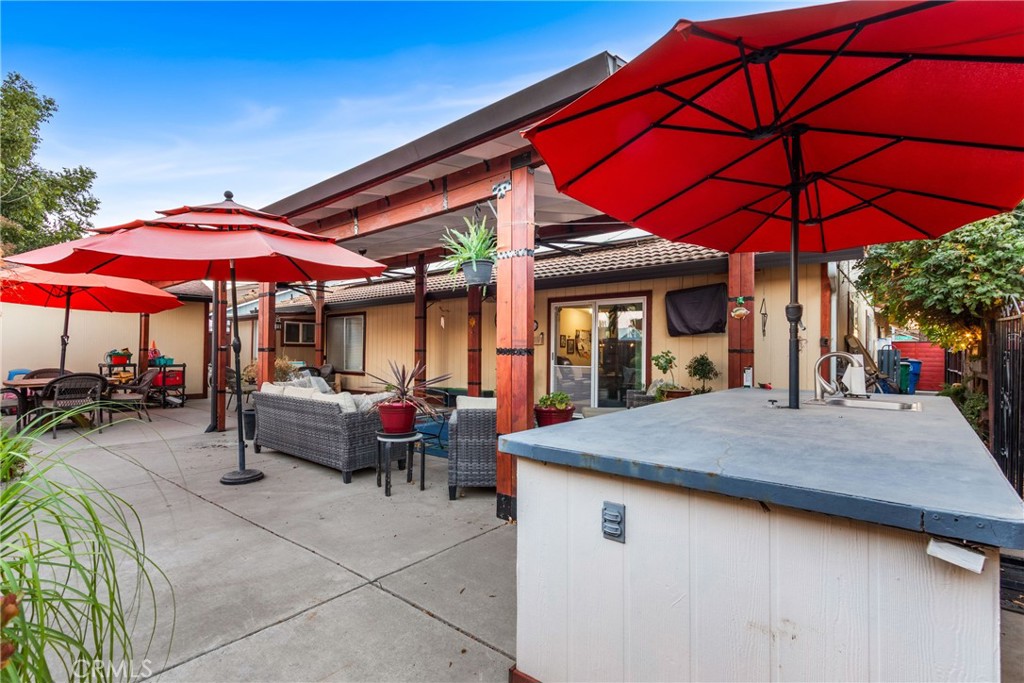 2814 Village Ct, Merced, CA 95348