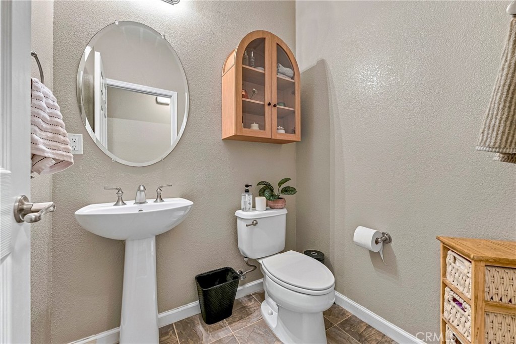 2394 Gabriel, Merced, CA 95340