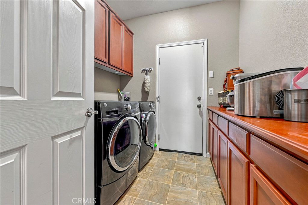 2394 Gabriel, Merced, CA 95340