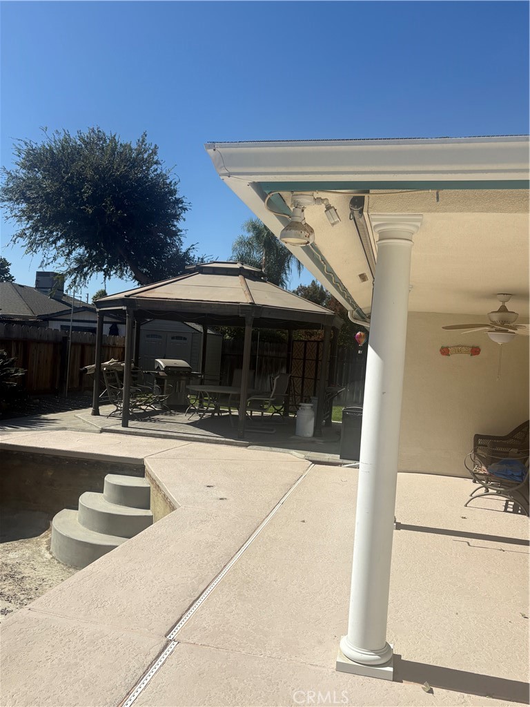 208 Leslie Dr, Atwater, CA 95301