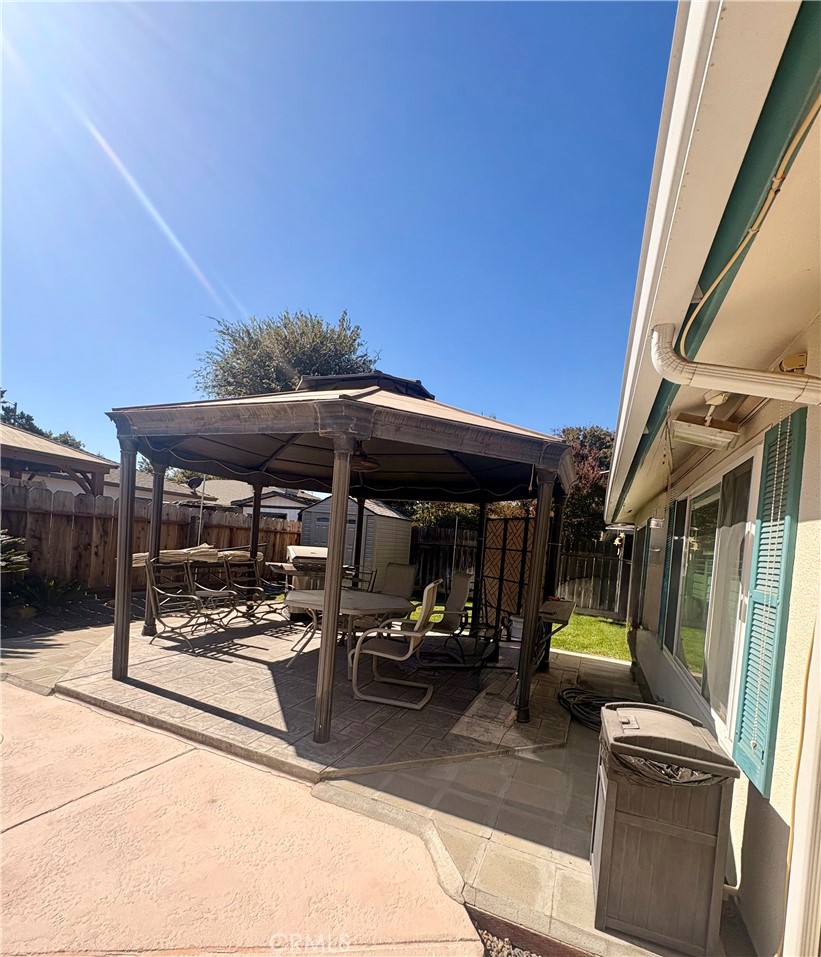 208 Leslie Dr, Atwater, CA 95301