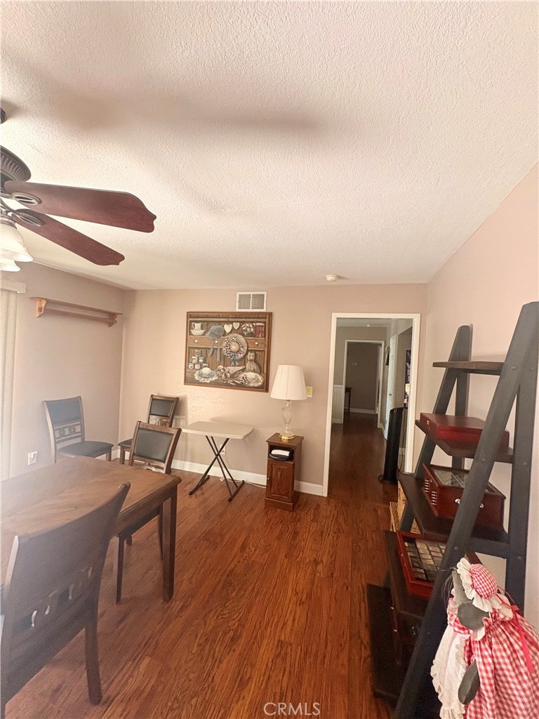 208 Leslie Dr, Atwater, CA 95301