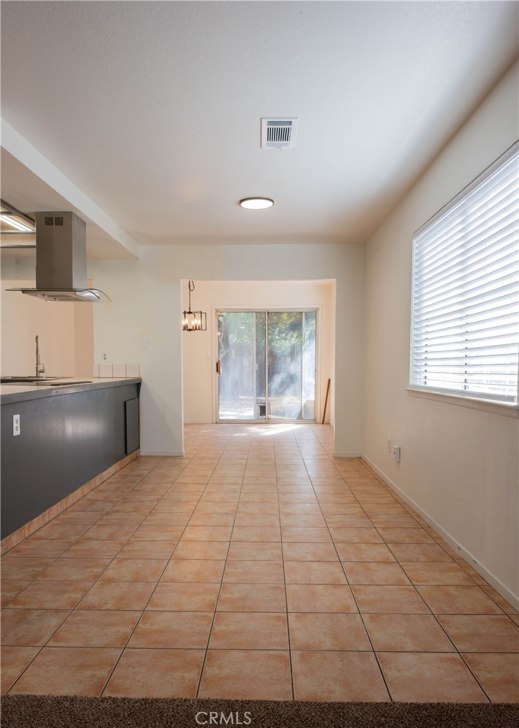6937 Lawrence Ct, Winton, CA 95388