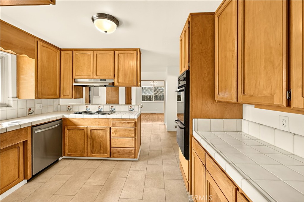 1523 Tamarack Ave, Atwater, CA 95301
