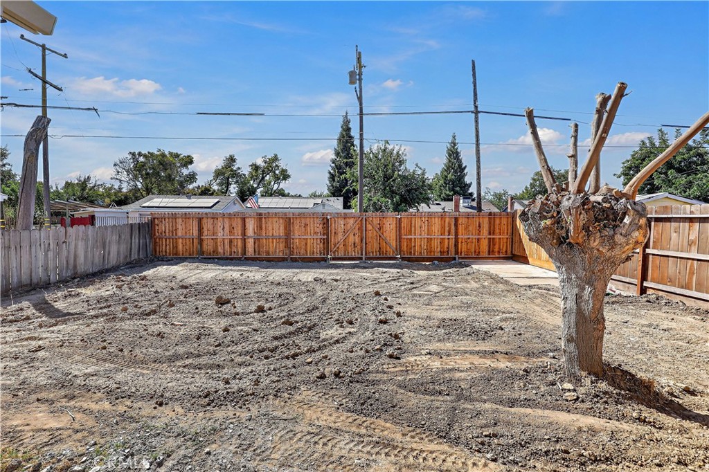 1038 W 24th, Merced, CA 95340
