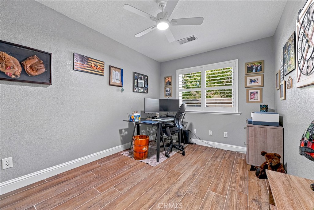 3247 Willow Run, Merced, CA 95340
