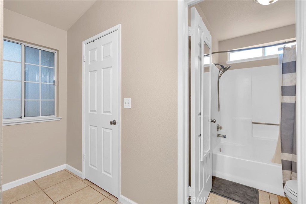 2708 Carmel Ct, Atwater, CA 95301