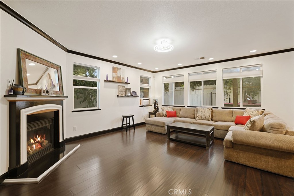 1725 1725 Luna Bella Lane, Manteca, CA 95337