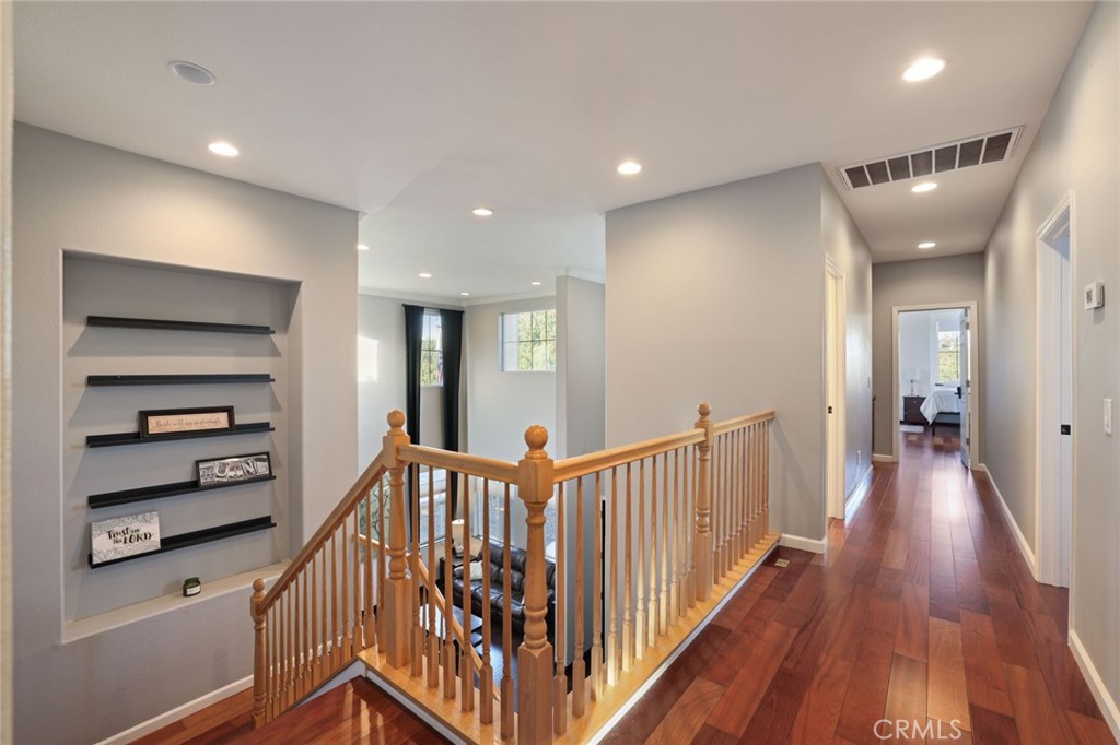 1725 1725 Luna Bella Lane, Manteca, CA 95337