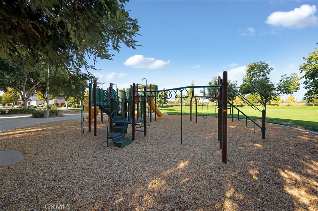 1725 1725 Luna Bella Lane, Manteca, CA 95337